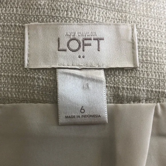 LOFT cream/navy blue skirt - Picture 3 of 5